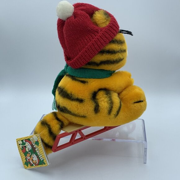 Garfield on a Sled Plush Stuffed Animal w/ Tags Reindeer Odie Dakin 9" Winter - Picture 3 of 10